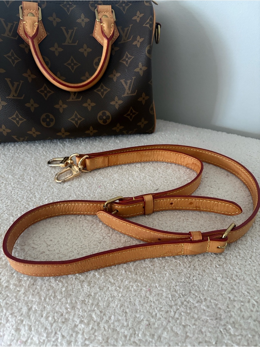 Louis Vuitton Monogram Speedy Bandouliere 25 - Picture 13 of 13